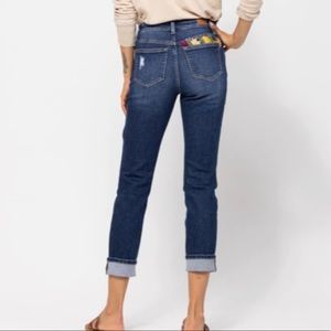 Judy Blue High Waist Floral Embroidery Boyfriend Jeans